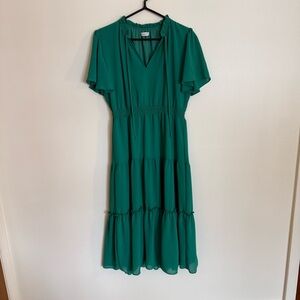 Women’s L Green Maxi Flowy Dress: Elegant V Neck Summer Spring